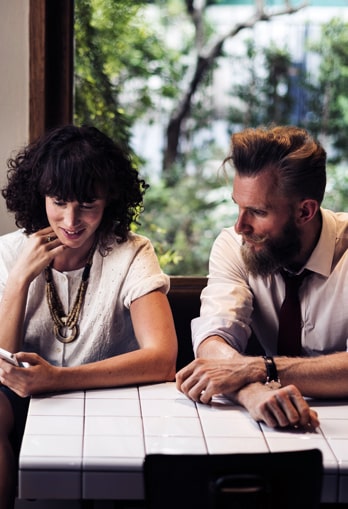 コンサルティングファーム経験者を中心としたスタッフサービス